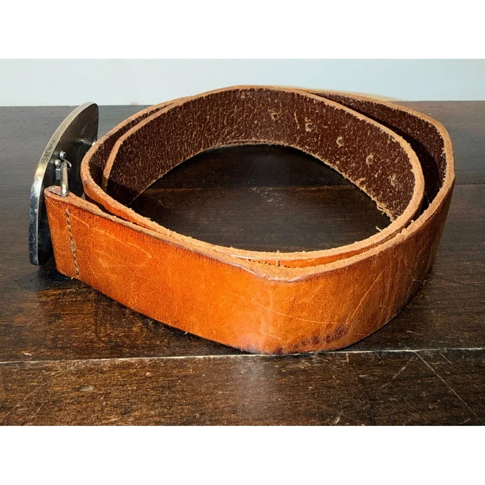 American Eagle Outfitters Mens Brown Leather Belt USR 1977 Shield Buckle Sz 32